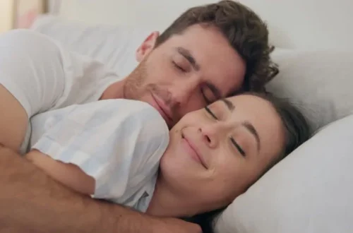 9 Ways to Reconnect With Your Spouse When You Feel Distant