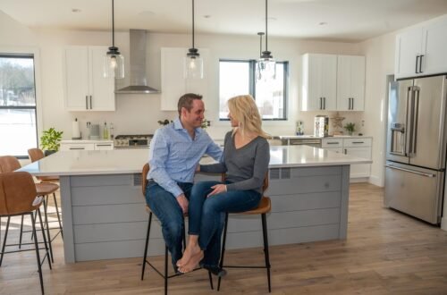 5 Communication Mistakes That Kill Long-Distance Love (And How To Fix Them)