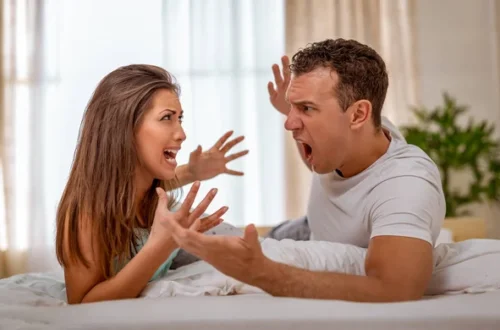 6 Conflict Resolution Strategies for a Peaceful Marriage