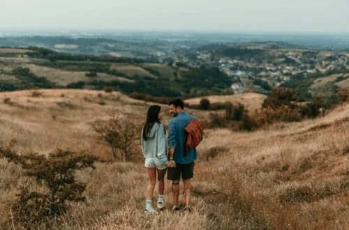 Outdoor Date Ideas for Nature-Loving Couples